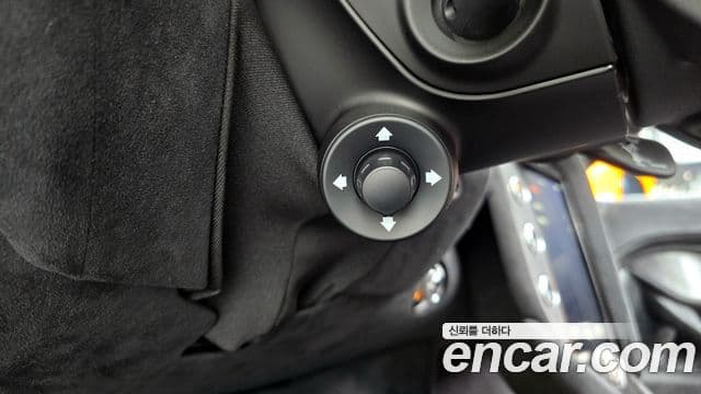 맥라렌 750S 4.0 Spyder, 2024 14