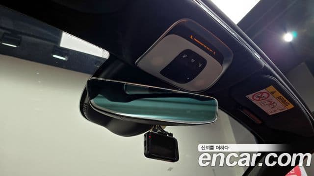 맥라렌 750S 4.0 Spyder, 2024 18