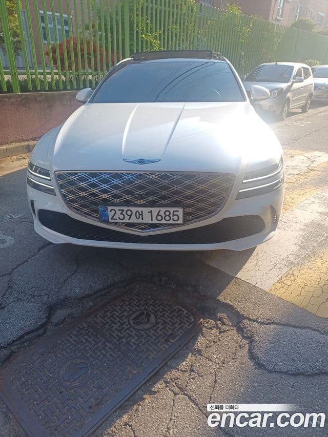 Genesis G80 (RG3) бензин 3.5 турбо AWD, 2025 1