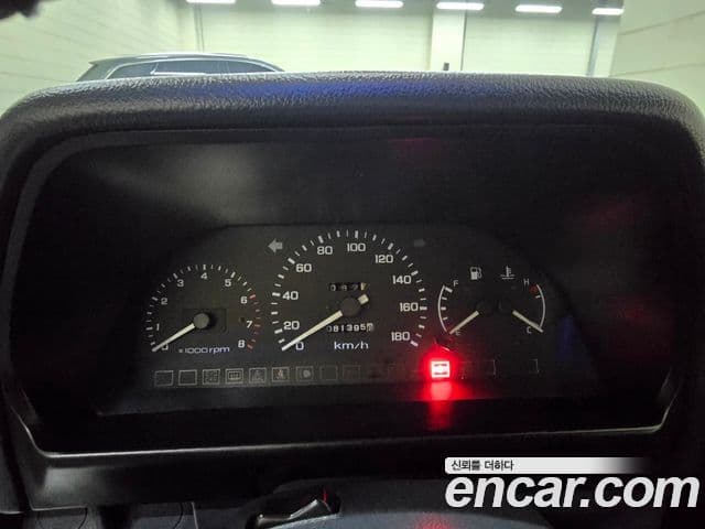 Hyundai 엑셀 4DR 1.5 GLSi, 1991 9