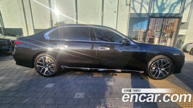 BMW 7시리즈 (G70) 740d xDrive M Sport, 2025 3