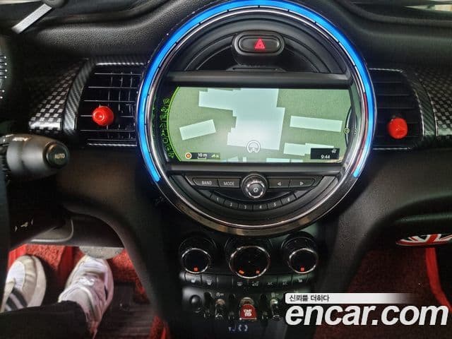 Mini Cooper S кабриолет 3세대, 2017 12