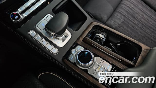 Genesis G90 Prestige, 2021 9