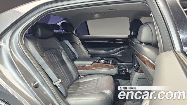 Genesis EQ900 Luxury, 2016 12