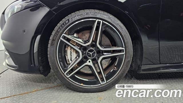 Mercedes-Benz A-класс W177 AMG A35 4MATIC седан, 2021 все фото