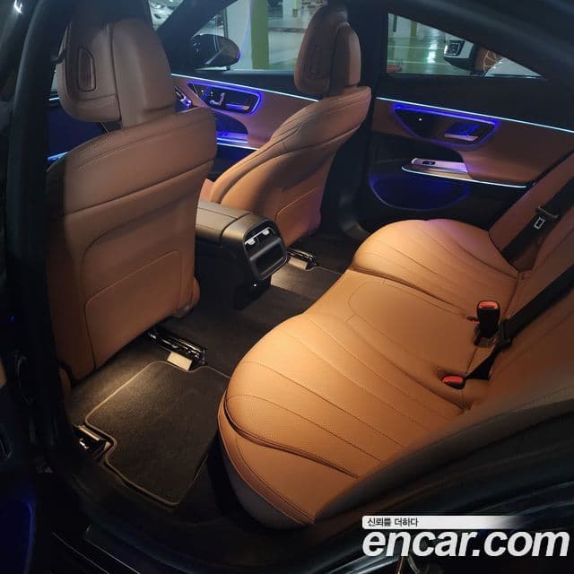 Mercedes-Benz E-класс W214 Avantgarde, 2024 11