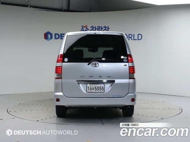 Toyota 노아, 2005 4