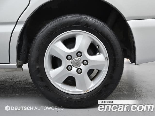 Toyota 노아, 2005 все фото