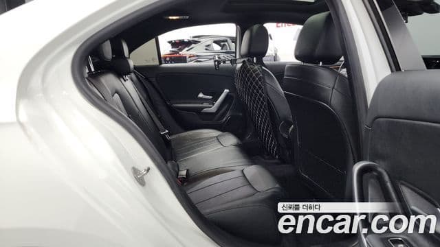 Mercedes-Benz A-класс W177 A250 4MATIC седан, 2021 12