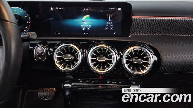 Mercedes-Benz A-класс W177 A250 4MATIC седан, 2021 15