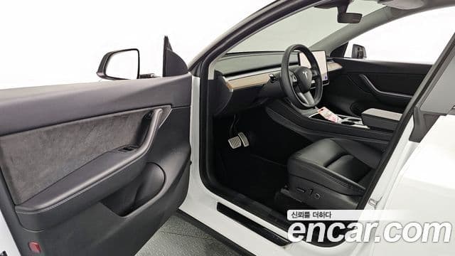 Tesla модель Y performance AWD, 2021 10