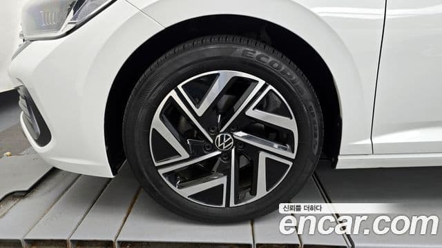 Volkswagen Jetta 7세대 Prestige, 2023 все фото