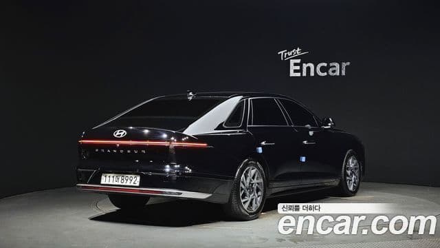 Hyundai Grandeur (GN7) люксовая версия, 2023 2