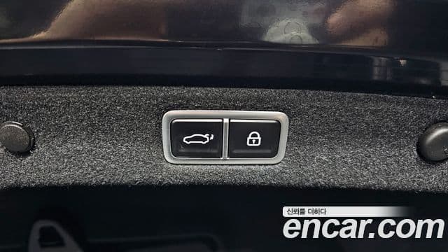 Hyundai Grandeur (GN7) люксовая версия, 2023 20