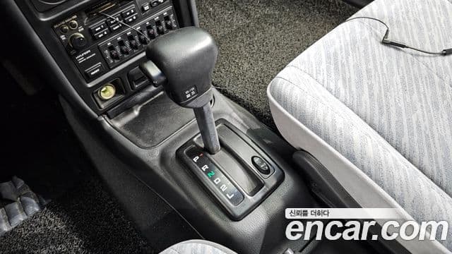 Hyundai 뉴엘란트라 1.5 GLS, 1994 9