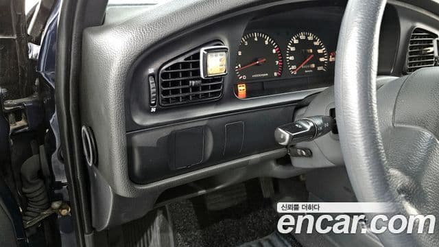 Hyundai 뉴엘란트라 1.5 GLS, 1994 14