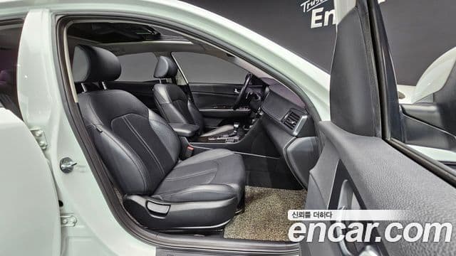 Kia K5 2세대 Prestige, 2016 10