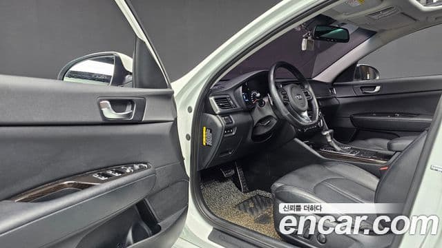 Kia K5 2세대 Prestige, 2016 12