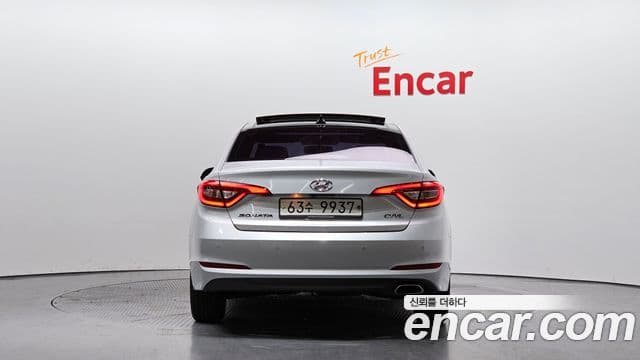 Hyundai LF Sonata 2.0 Smart, 2015 4