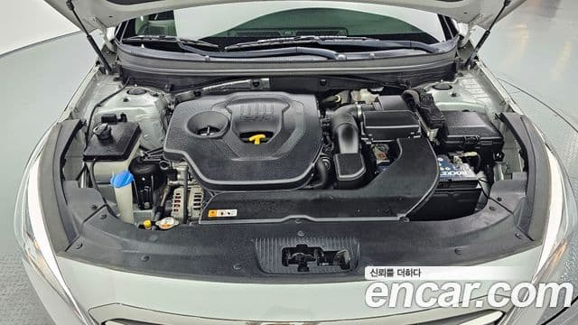 Hyundai LF Sonata 2.0 Smart, 2015 6