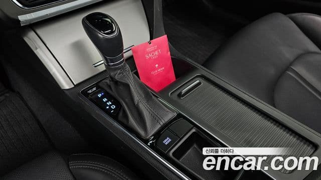 Hyundai LF Sonata 2.0 Smart, 2015 9