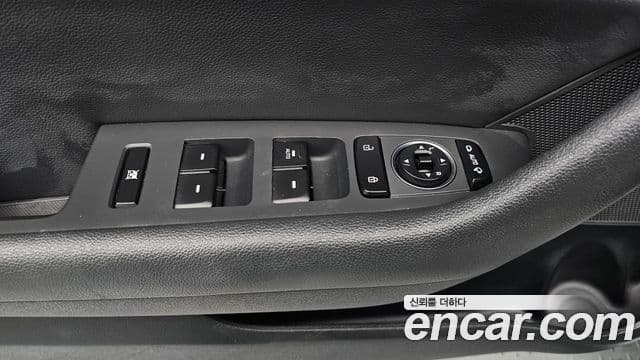 Hyundai LF Sonata 2.0 Smart, 2015 18