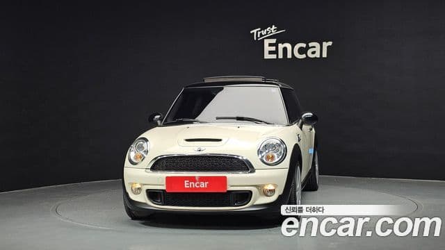 Mini Cooper S 2세대, 2013 3