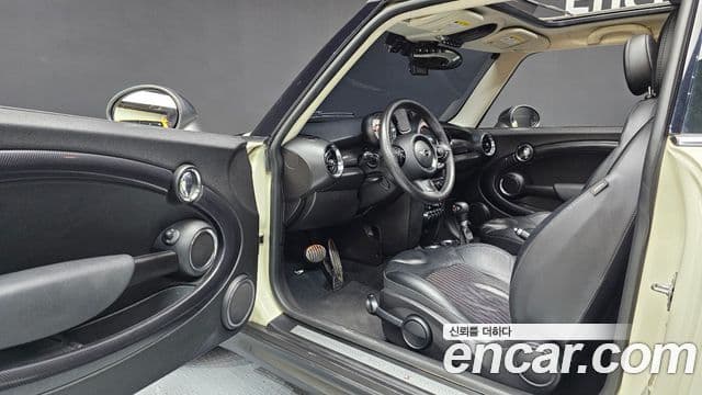 Mini Cooper S 2세대, 2013 12