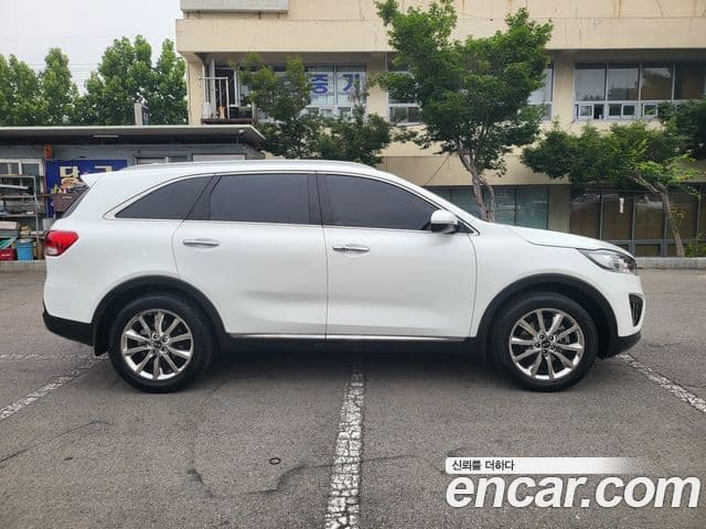 Kia All New Sorento Prestige, 2017 12