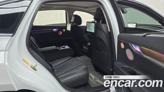 Genesis G80 (RG3) бензин 2.5 турбо AWD, 2024 12