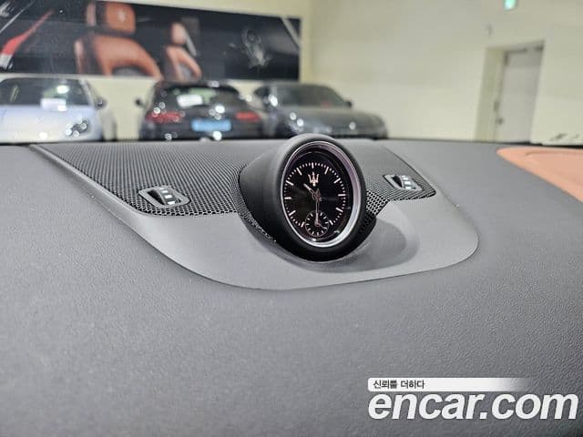 Maserati Levante 3.0 S AWD Modena, 2023 20