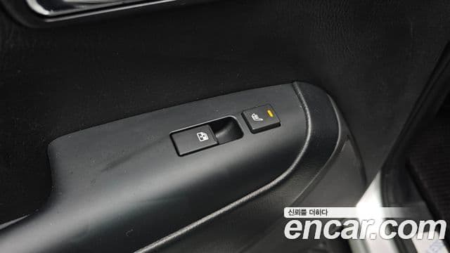 Kia Mohave 4WD KV300, 2014 19