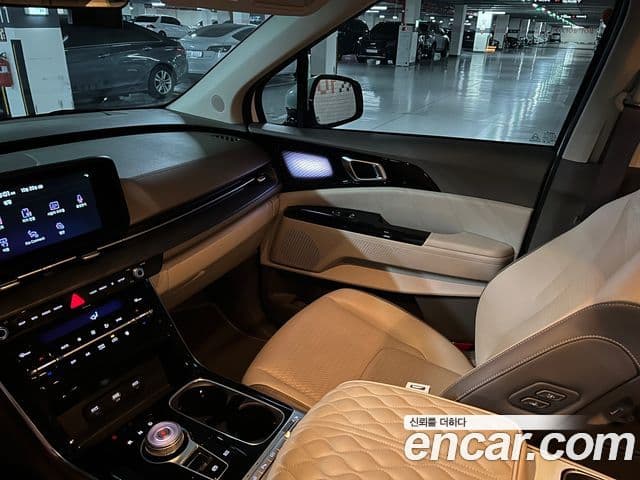 Kia Carnival 4세대 Signature, 2023 11
