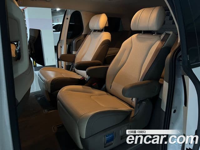 Kia Carnival 4세대 Signature, 2023 12