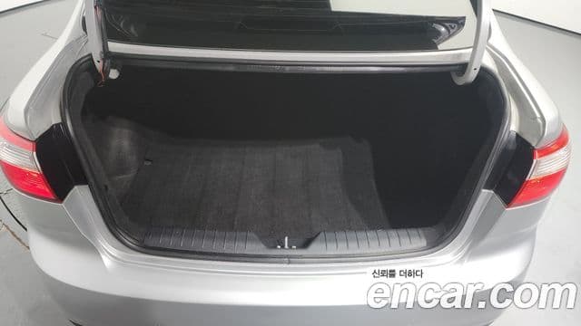 Kia All New Pride Luxury, 2012 20