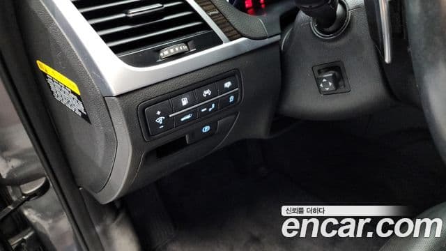 Genesis G80 Premium Luxury, 2019 17