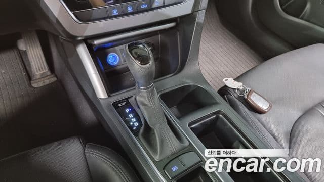 Hyundai LF Sonata Modern, 2015 9