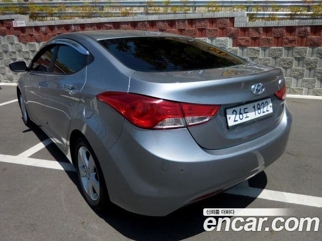 Hyundai Avante MD Premier, 2011 3