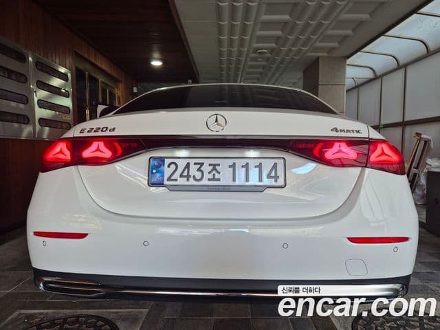 Mercedes-Benz E-класс W214 Exclusive, 2024 6