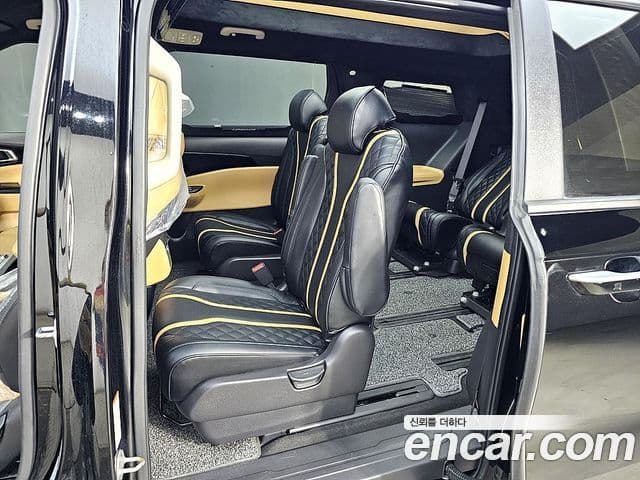 Kia Carnival 4세대 9인승 High Limousine(компания по спецнадстройкам), 2022 9