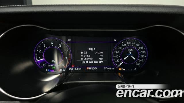 Ford Mustang купе, 2020 8