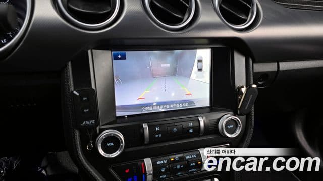 Ford Mustang купе, 2020 15