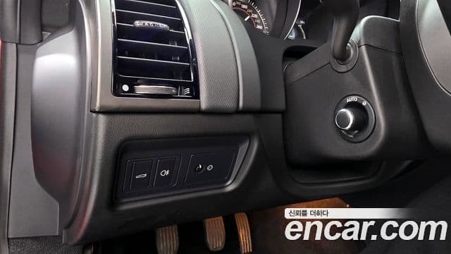 Jaguar F-TYPE X152, 2016 17