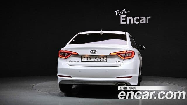 Hyundai LF Sonata LPI Modern(для людей с инвалидностью), 2015 4