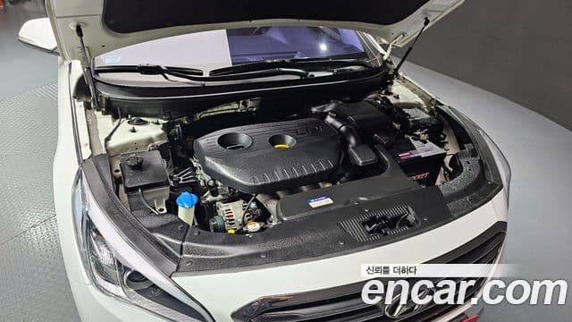 Hyundai LF Sonata LPI Modern(для людей с инвалидностью), 2015 6