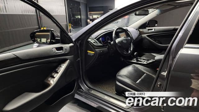 Kia The / новый New K7 Prestige, 2013 10