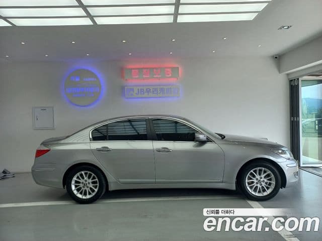 Hyundai Genesis Prime Pack, 2010 8