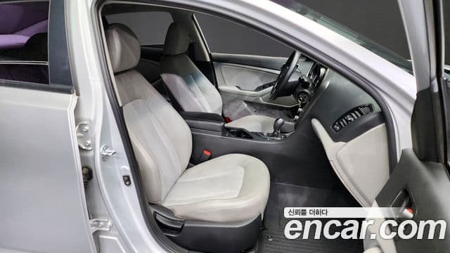 Kia K5 Special, 2011 11