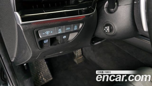 Genesis G80 (RG3) бензин 2.5 турбо AWD, 2021 14