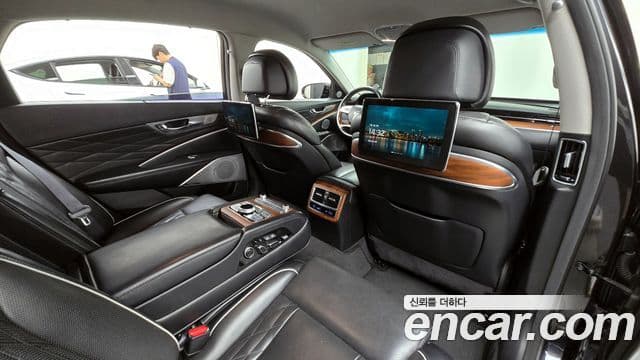 Kia The / новый K9, 2019 12